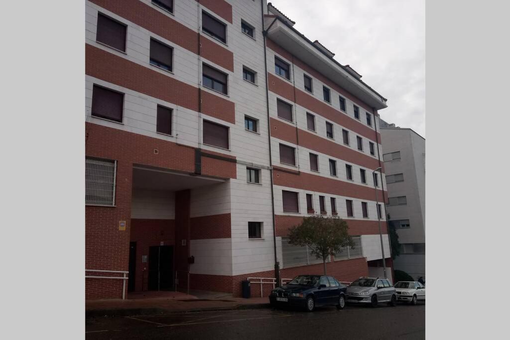 El Pisito De Rodrigo Ii Appartement